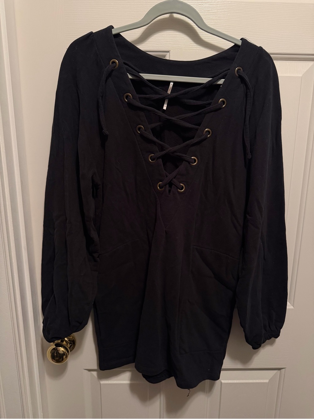 Free People Black Lace-Up V-Neck Pullover Long Sleeve Dress with Pockets